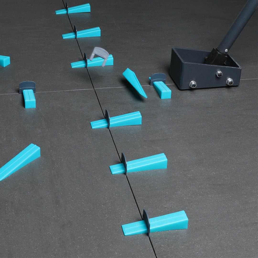 UNIFORM™ Leveling Spacer - Reptile Tools Canada | Tiling Solutions ...